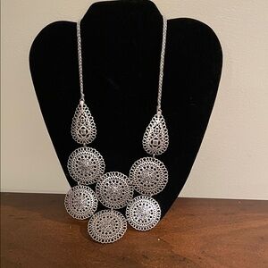 Elegant Silver Statement Necklace